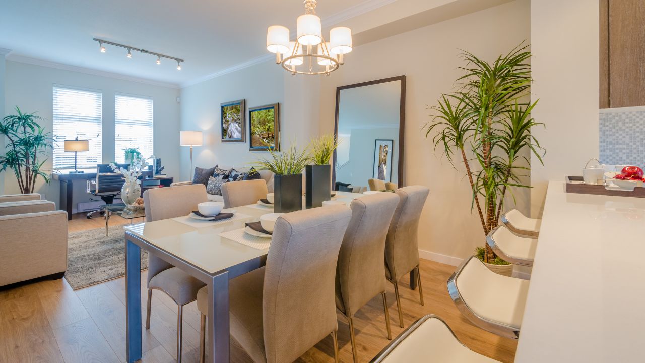 Dining Room Decor